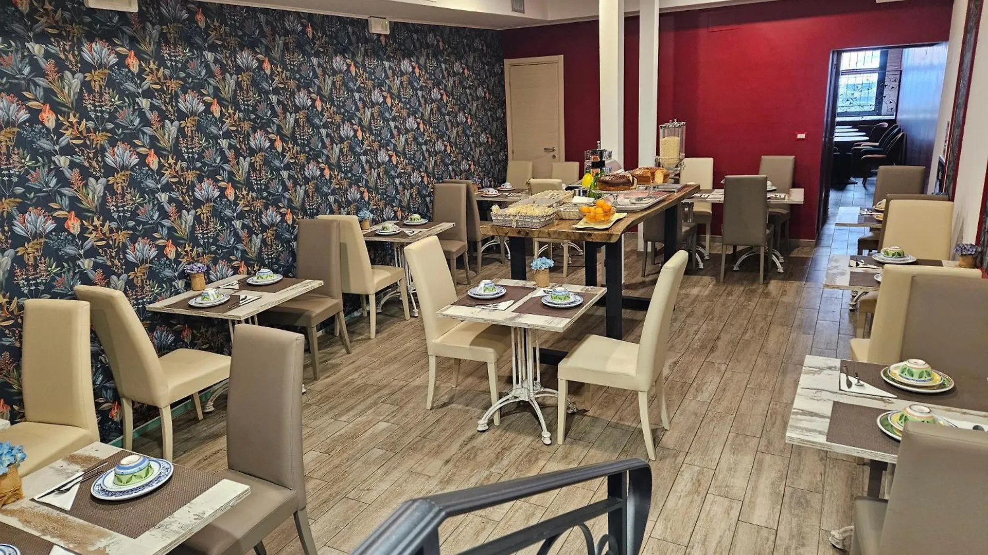 Hotel Anfiteatro Flavio Roma 3*,  Italia