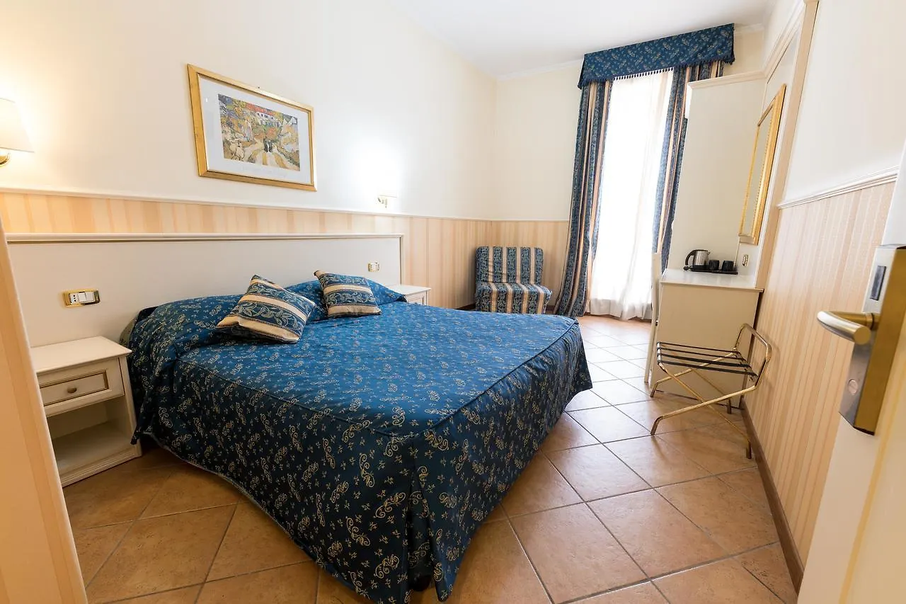 Hotel Anfiteatro Flavio Rome