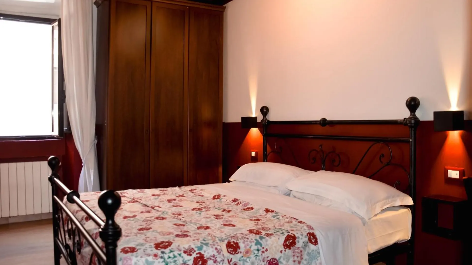 Hotel Anfiteatro Flavio Rome